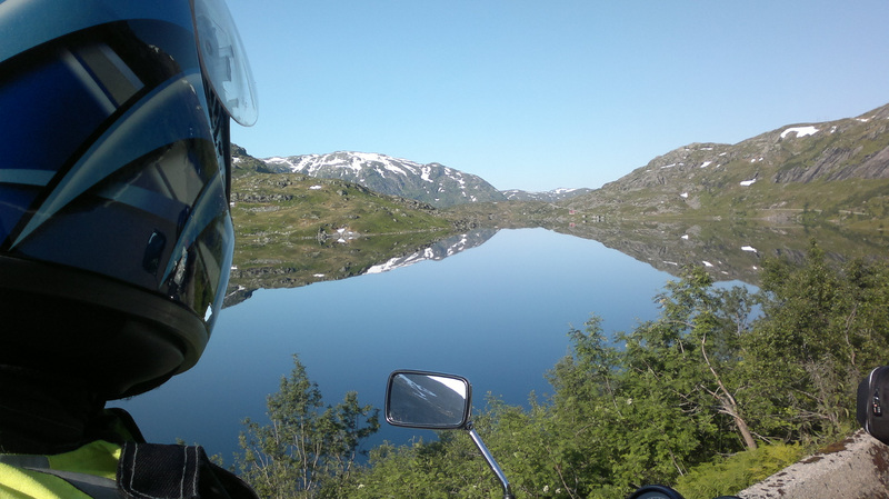 Kyllä Norjan maisemissa silmä vaan lepää